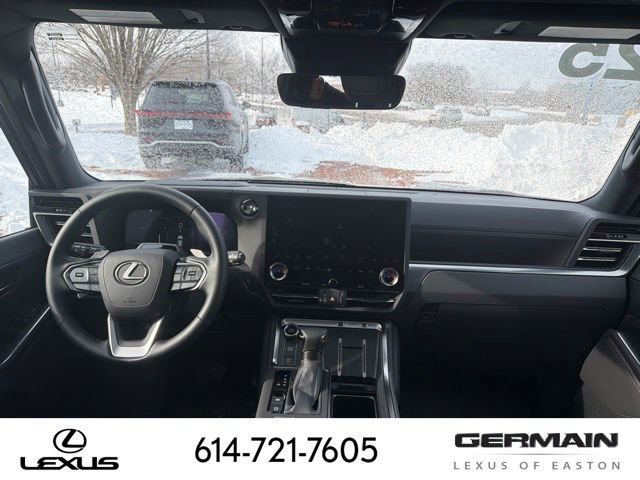 New 2025 Lexus GX 550 image 19