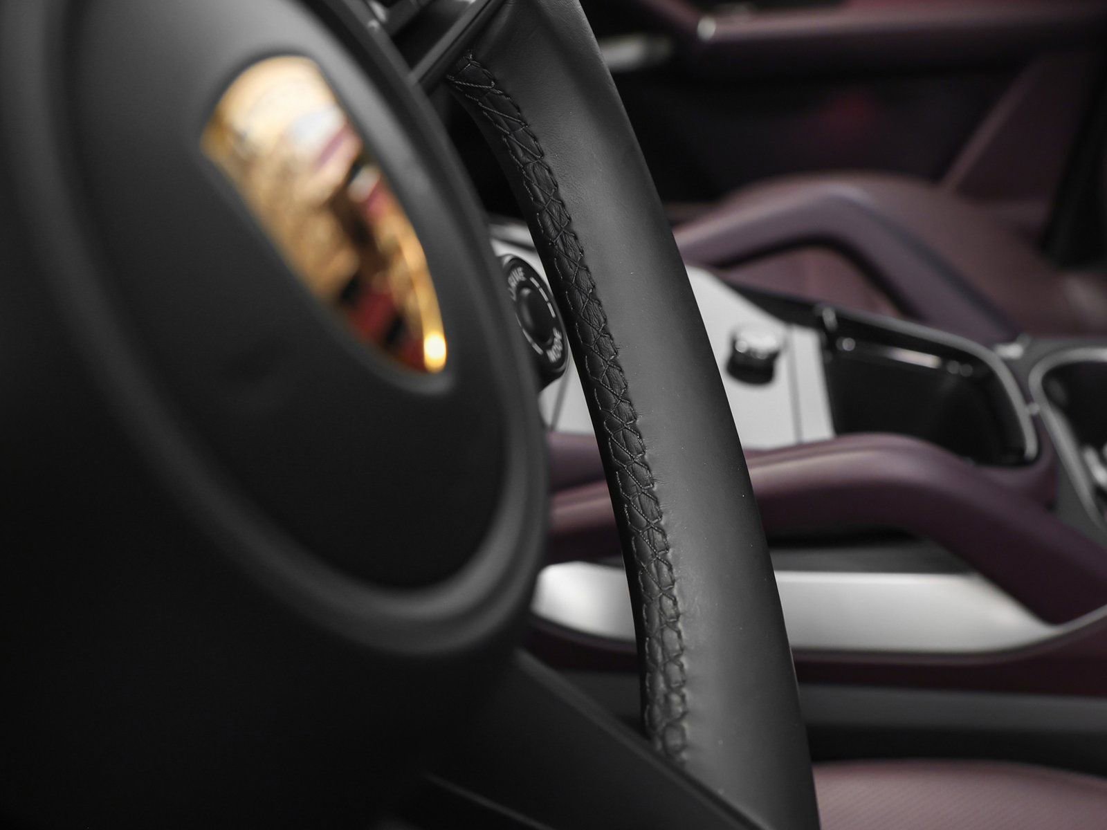 Certified 2025 Porsche Cayenne E-Hybrid image 35