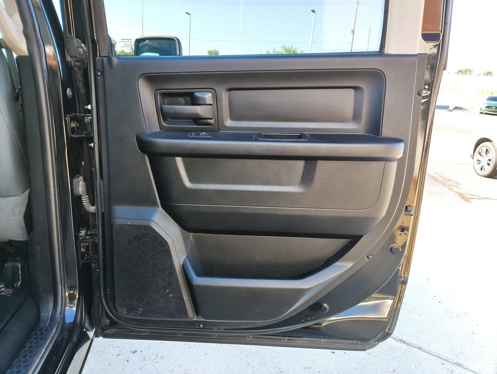 Used 2020 RAM 1500 Express w/ Wheel & Sound Group AWD/4WD image 20