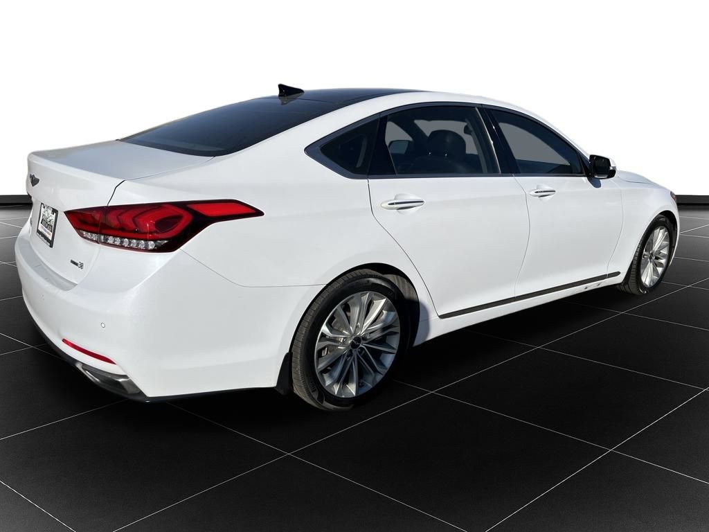 Used 2015 Hyundai Genesis 3.8 w/ Option Group 02 image 5