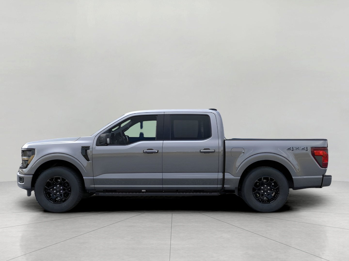 New 2026 Ford F150 XLT w/ Equipment Group 302A MID AWD/4WD image 3