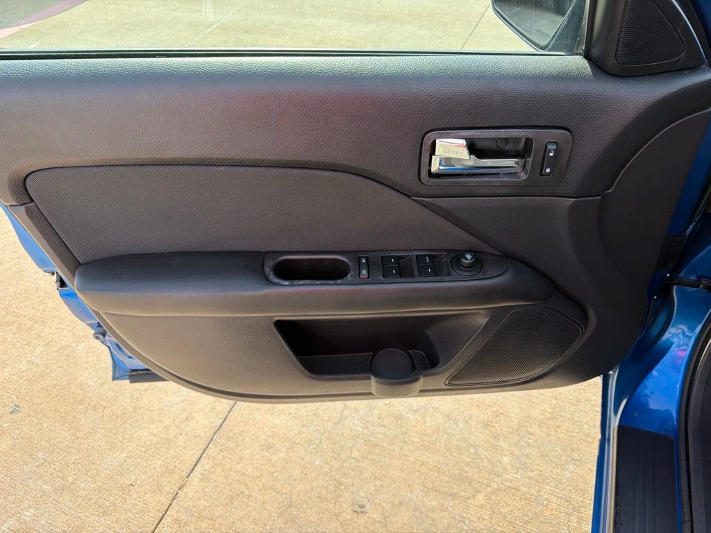 Used 2012 Ford Fusion SE FWD image 13