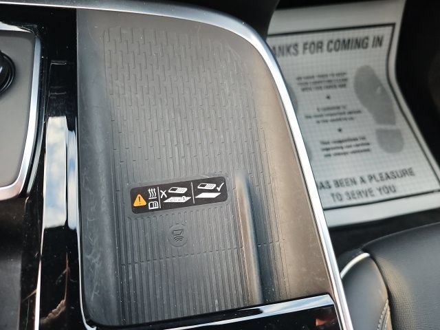 Used 2025 Buick Enclave Preferred FWD image 26