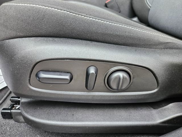 Used 2023 Chevrolet Blazer LT w/ Convenience Package image 9