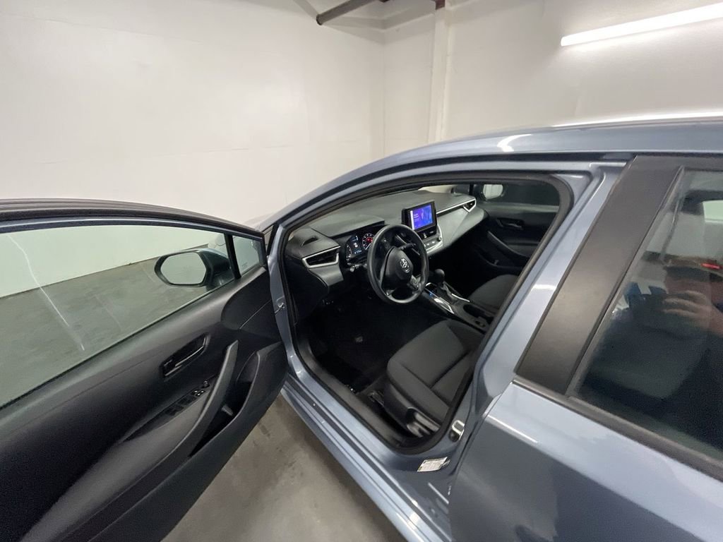 Used 2023 Toyota Corolla LE image 10