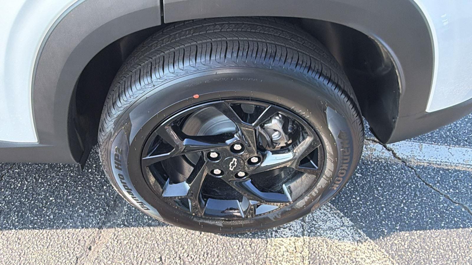 New 2026 Chevrolet Trax LT w/ Driver Confidence Package FWD image 12