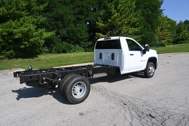 New 2026 Chevrolet Silverado 3500 W/T w/ WT Convenience Package AWD/4WD image 8