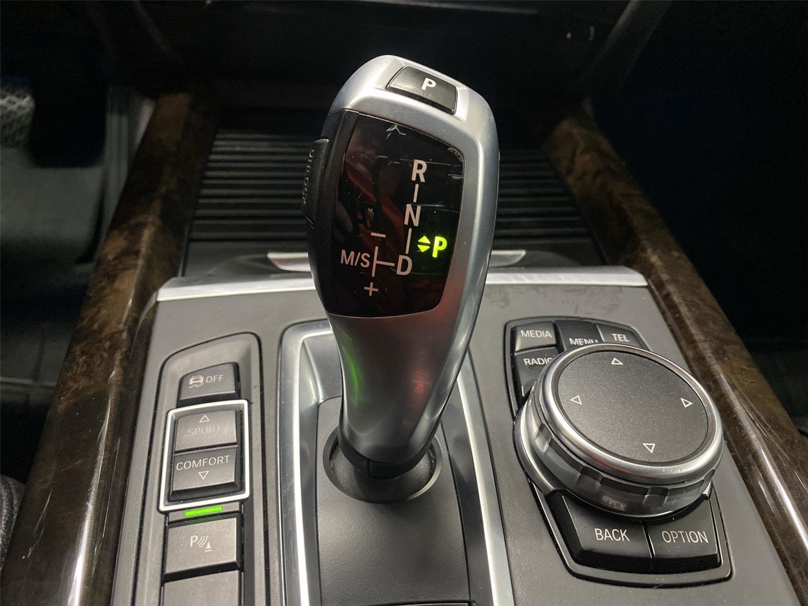 Used 2015 BMW X5 xDrive35d image 26