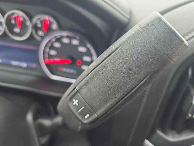 Used 2019 Chevrolet Silverado 1500 LTZ image 30