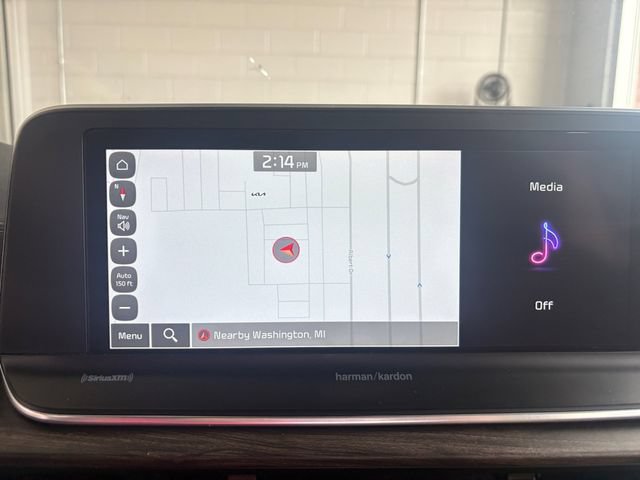 Certified 2022 Kia Telluride SX w/ Nightfall Edition Package AWD/4WD image 26