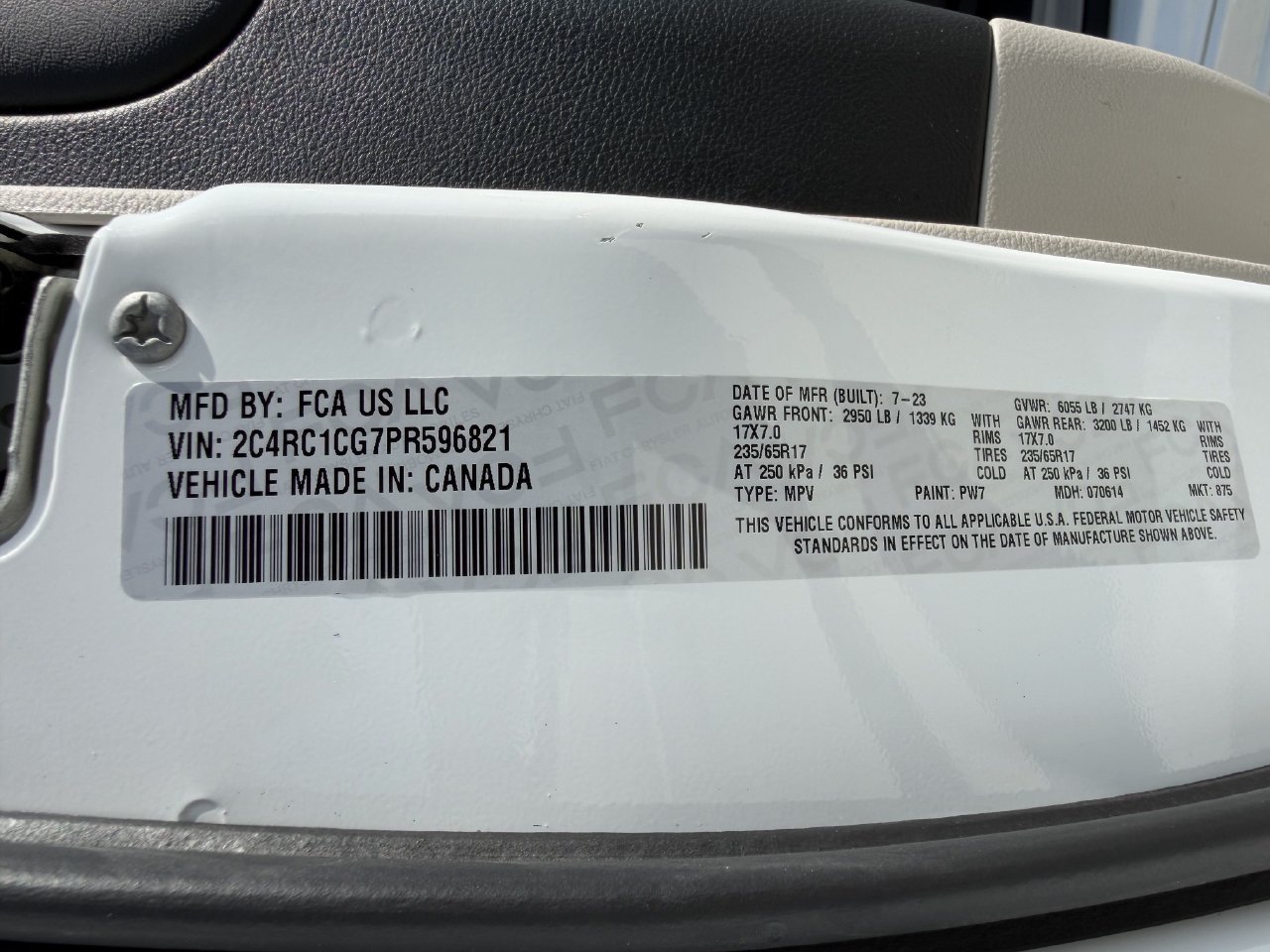 Used 2023 Chrysler Voyager LX FWD image 29
