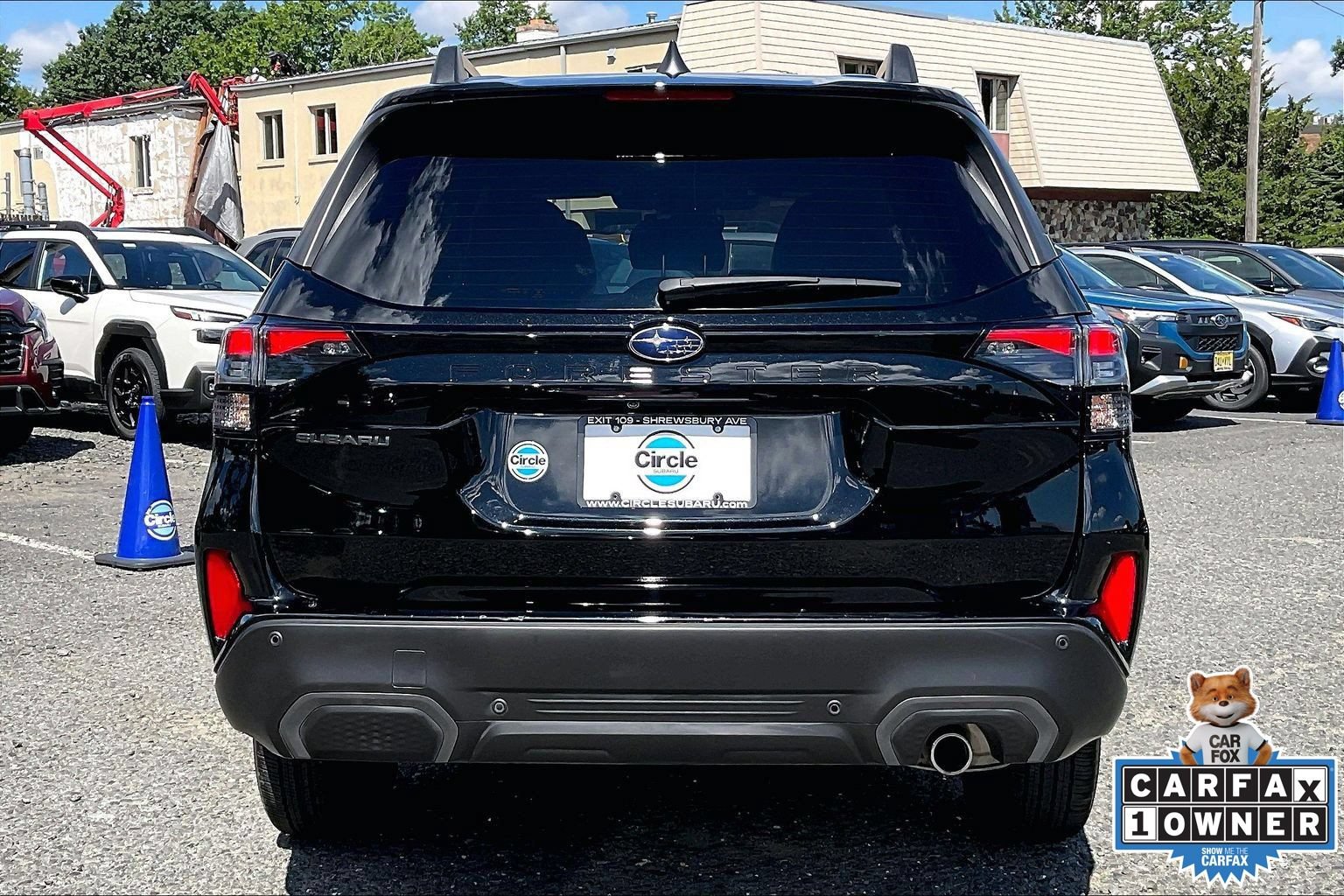 Used 2025 Subaru Forester Limited AWD/4WD image 4