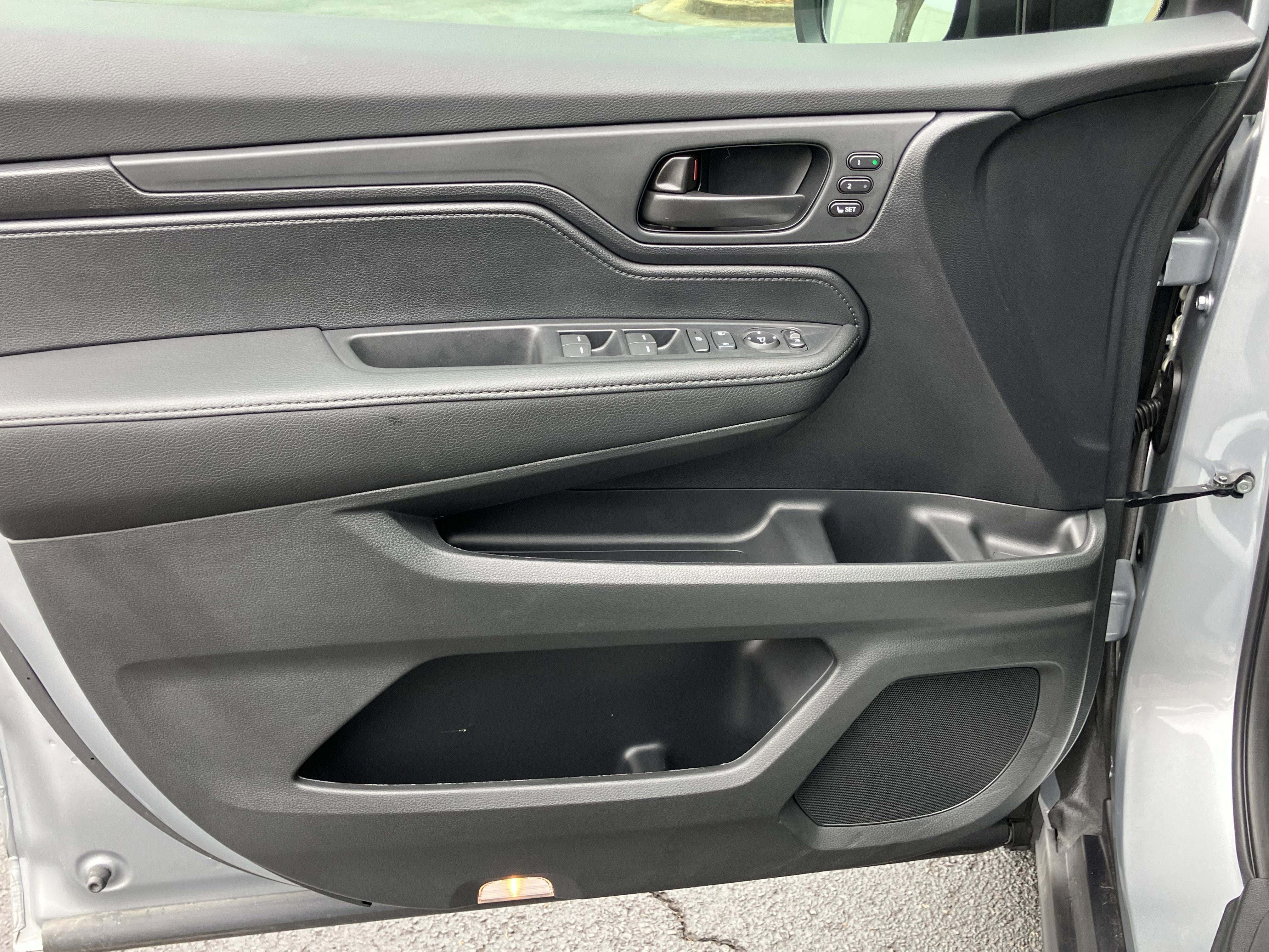 Certified 2026 Honda Odyssey EX-L image 14