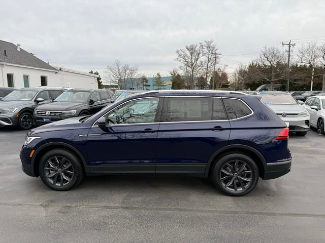 Certified 2023 Volkswagen Tiguan SE w/ Panoramic Sunroof Package image 8