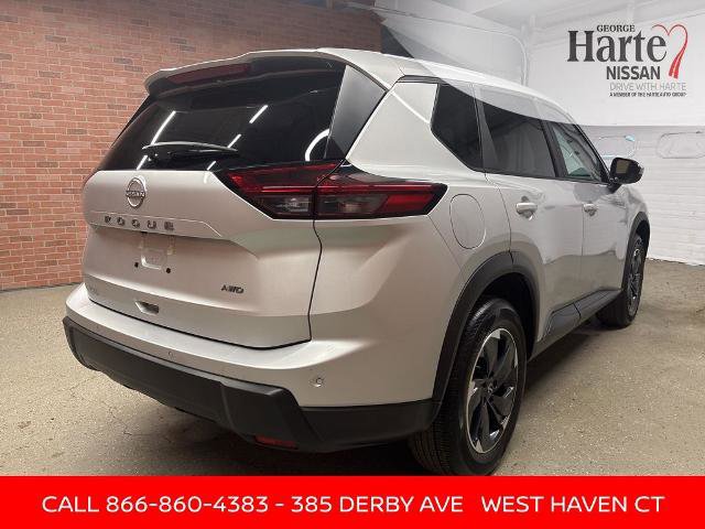 Certified 2025 Nissan Rogue SV image 6