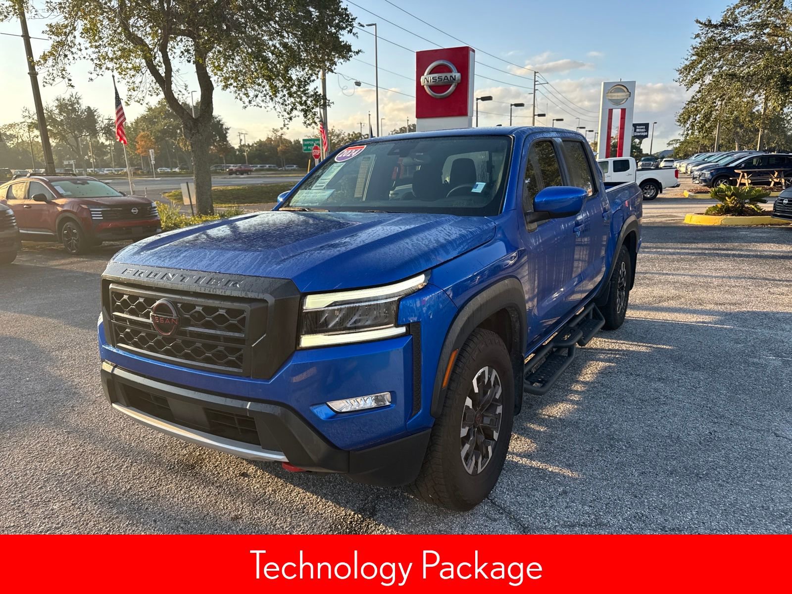 Certified 2024 Nissan Frontier Pro-X w/ Technology Package image 2