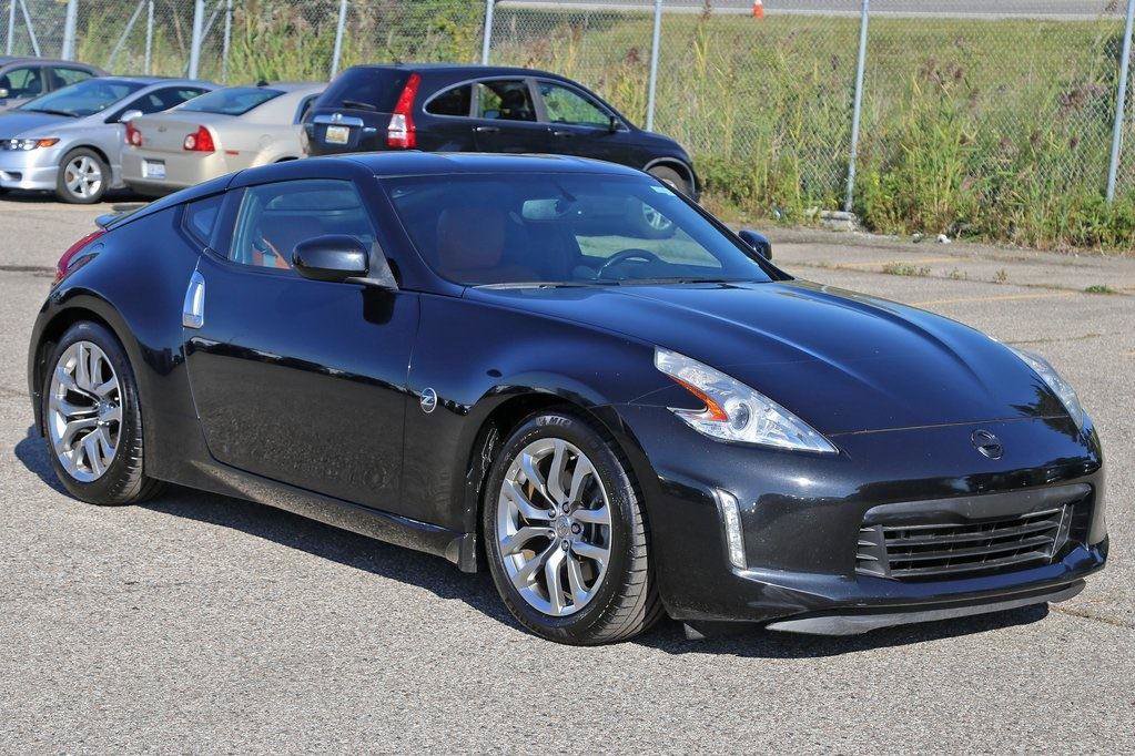 Used 2014 Nissan 370Z Touring w/ Navigation Package