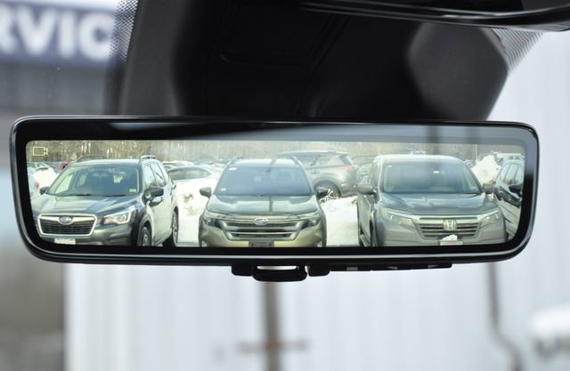 Used 2024 Jeep Grand Cherokee Overland w/ Luxury Tech Group IV image 34