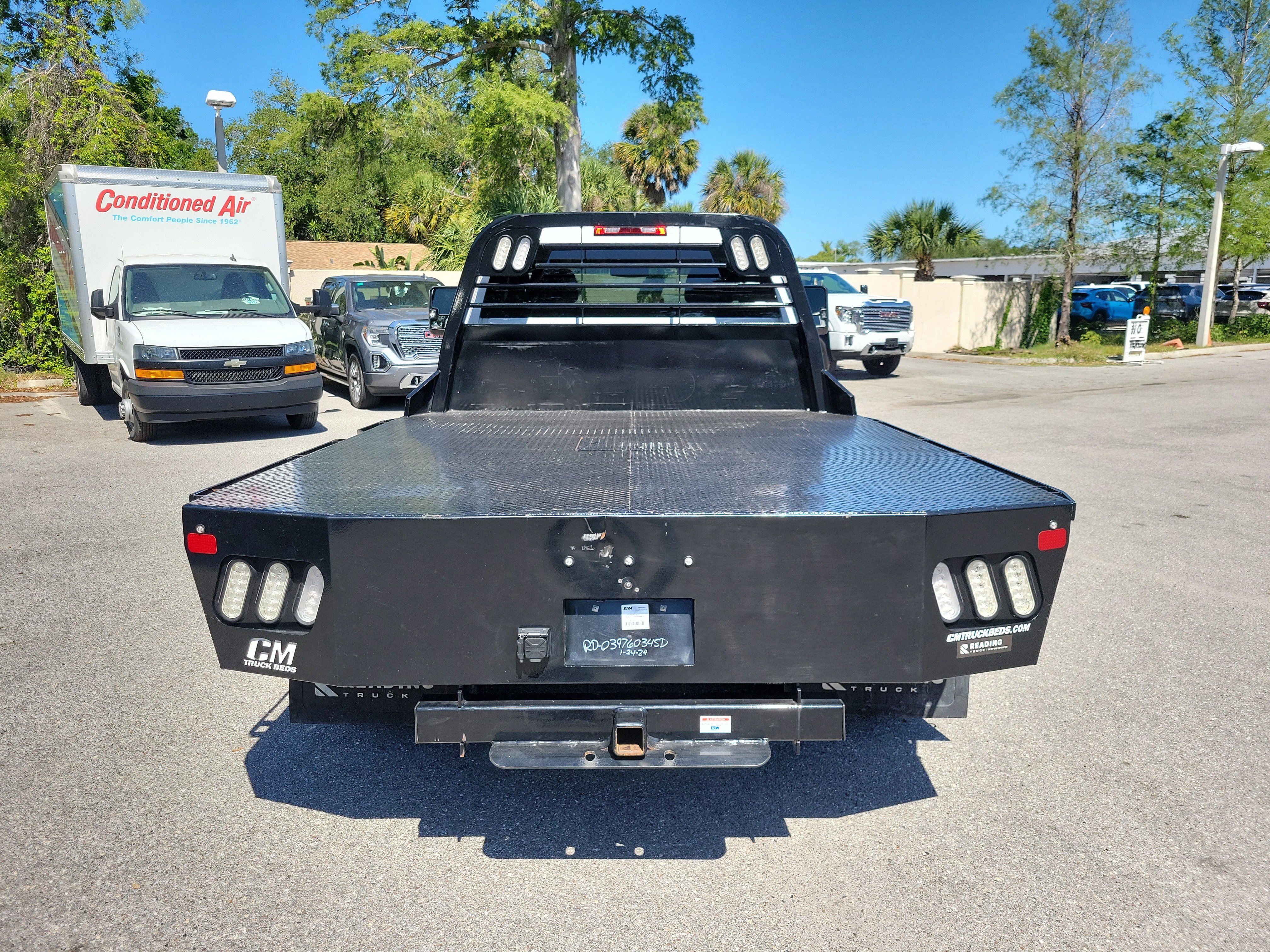 Certified 2024 GMC Sierra 3500 Pro w/ Convenience Package AWD/4WD image 5