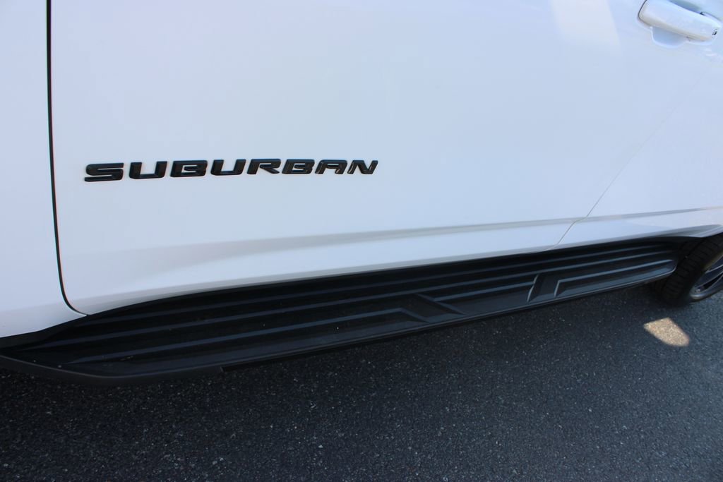 Used 2021 Chevrolet Suburban RST image 21