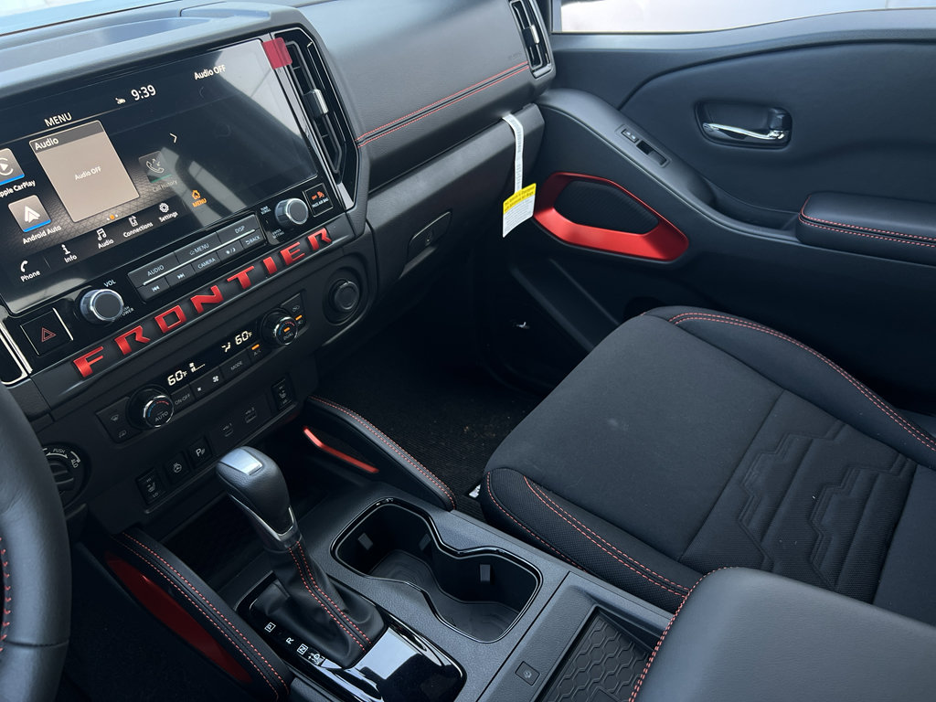 New 2025 Nissan Frontier PRO-4X w/ Pro Convenience Package image 38