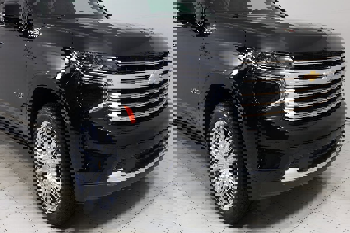 Used 2024 Chevrolet Tahoe High Country w/ Premium Package 2 image 39