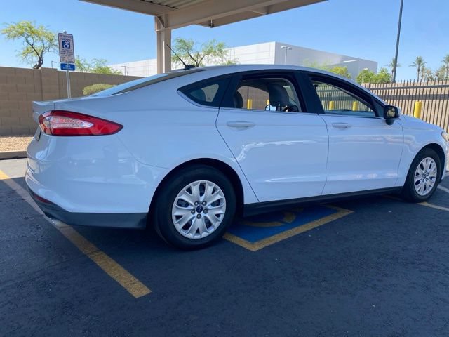 Used 2014 Ford Fusion S FWD image 3