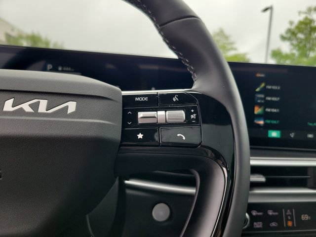 New 2026 Kia Sorento S FWD image 33