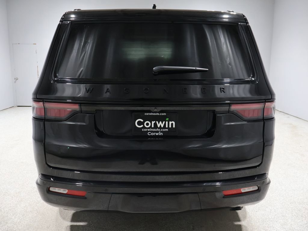 Used 2024 Jeep Wagoneer Series II w/ Convenience Group I image 3