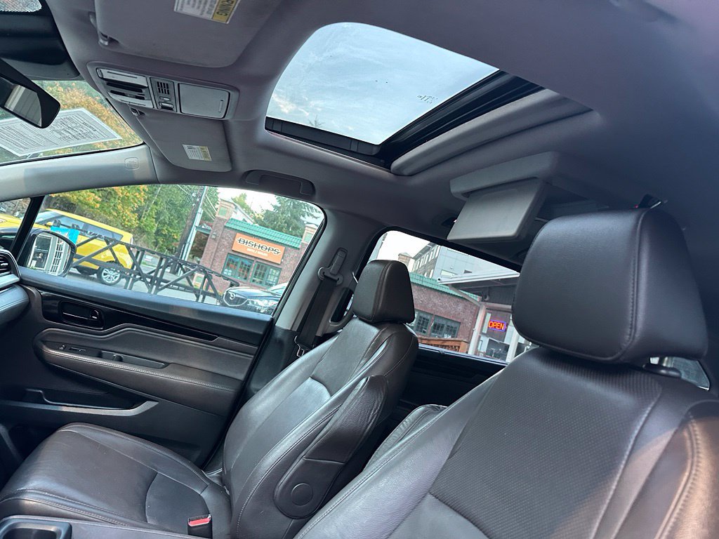 Used 2018 Honda Odyssey Elite image 38