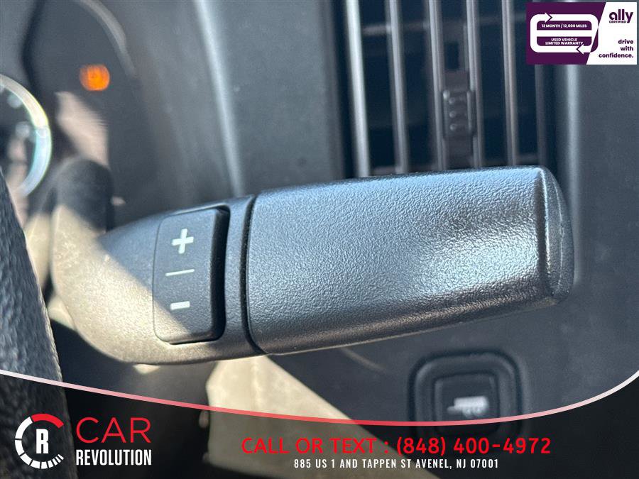 Used 2020 Chevrolet Express 3500 LS RWD image 23