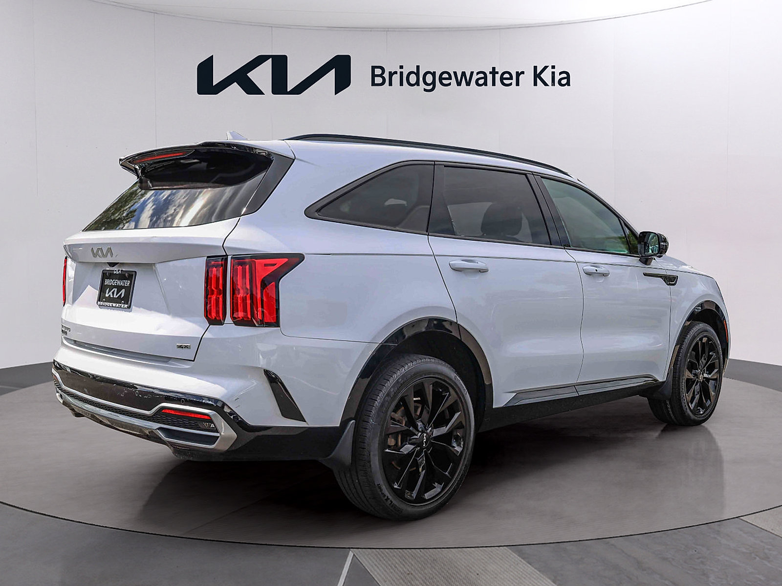 Certified 2023 Kia Sorento SX AWD/4WD image 6