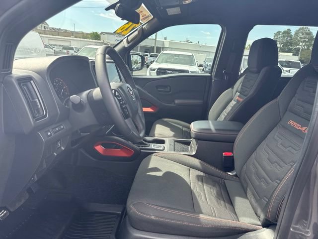 Used 2026 Nissan Frontier PRO-4X w/ Pro-4x Convenience Package AWD/4WD image 11