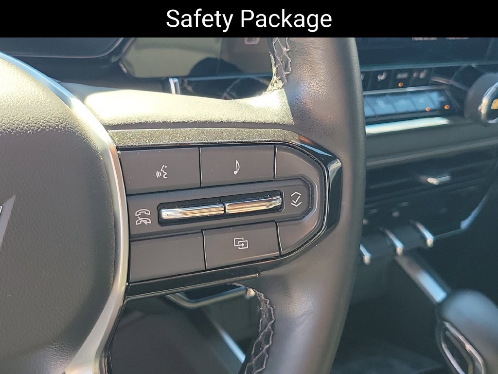 Used 2024 Chevrolet Colorado LT w/ LT Convenience Package II AWD/4WD image 15