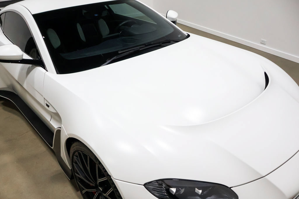 Used 2023 Aston Martin V12 Vantage RWD image 68