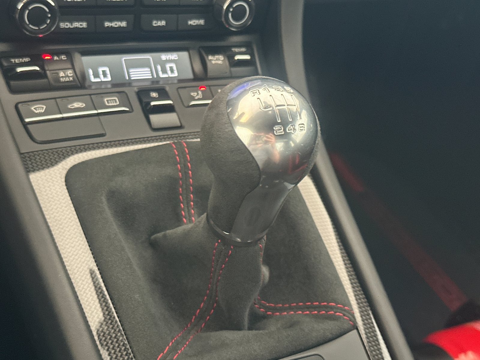 Certified 2018 Porsche 911 GT3 RWD image 17