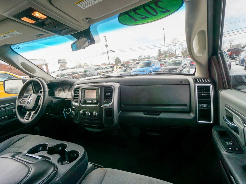 Used 2021 RAM 1500 Classic SLT image 14