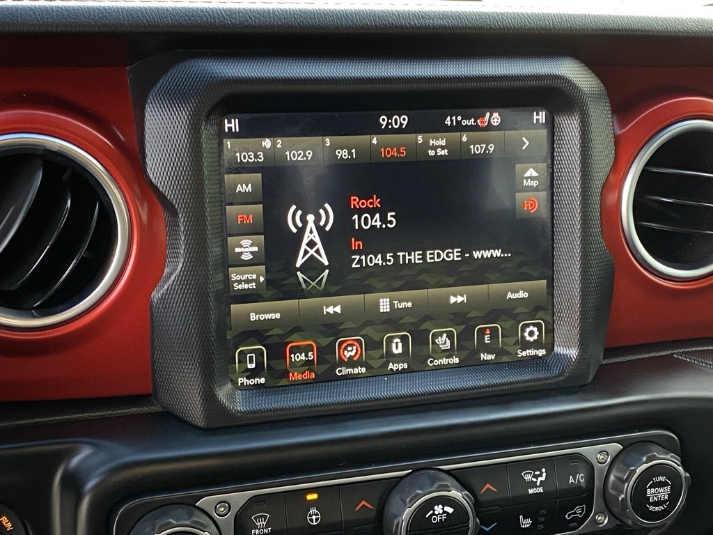 Used 2020 Jeep Gladiator Rubicon image 16