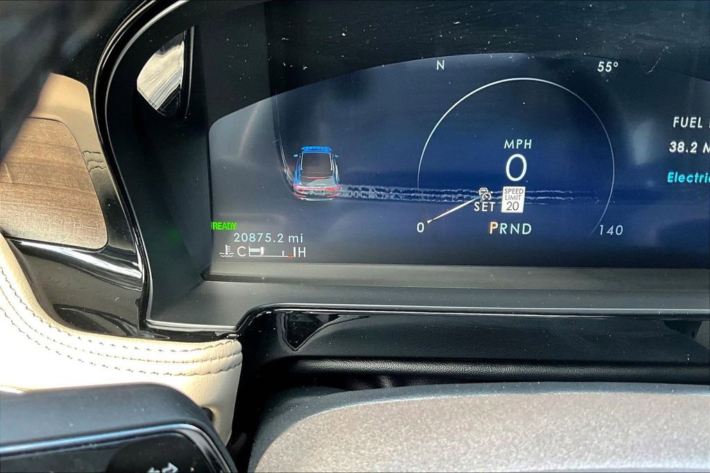 Used 2024 Lincoln Corsair Grand Touring w/ Equipment Group 301A image 15