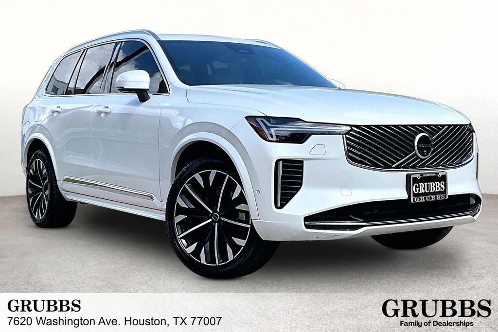 Used 2025 Volvo XC90 B5 Plus image 1