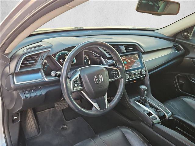 Used 2018 Honda Civic Touring image 10