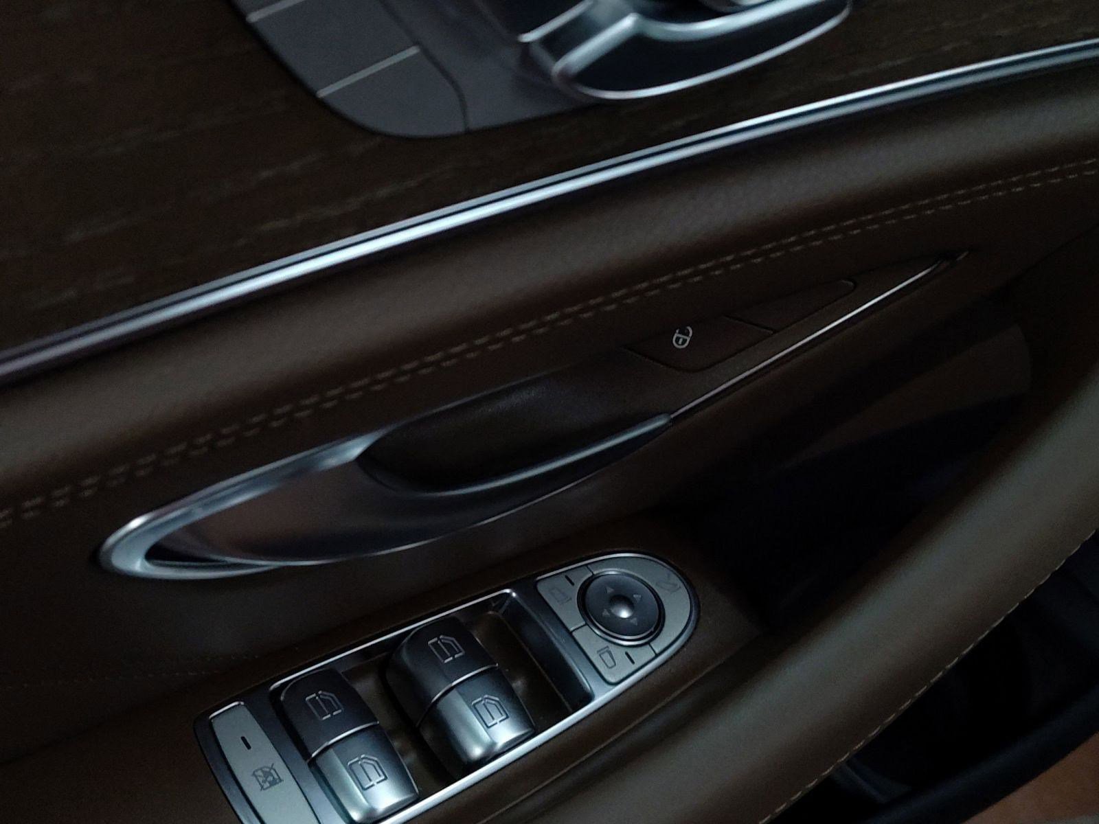 Used 2022 Mercedes-Benz E 53 AMG 4MATIC Sedan image 12