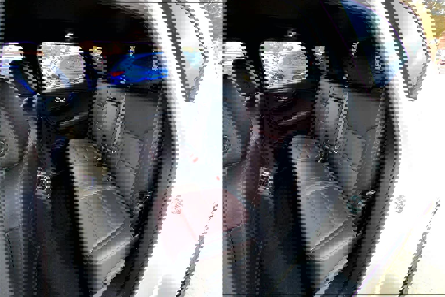 Used 2021 Chevrolet Blazer RS w/ Enhanced Convenience Package image 19