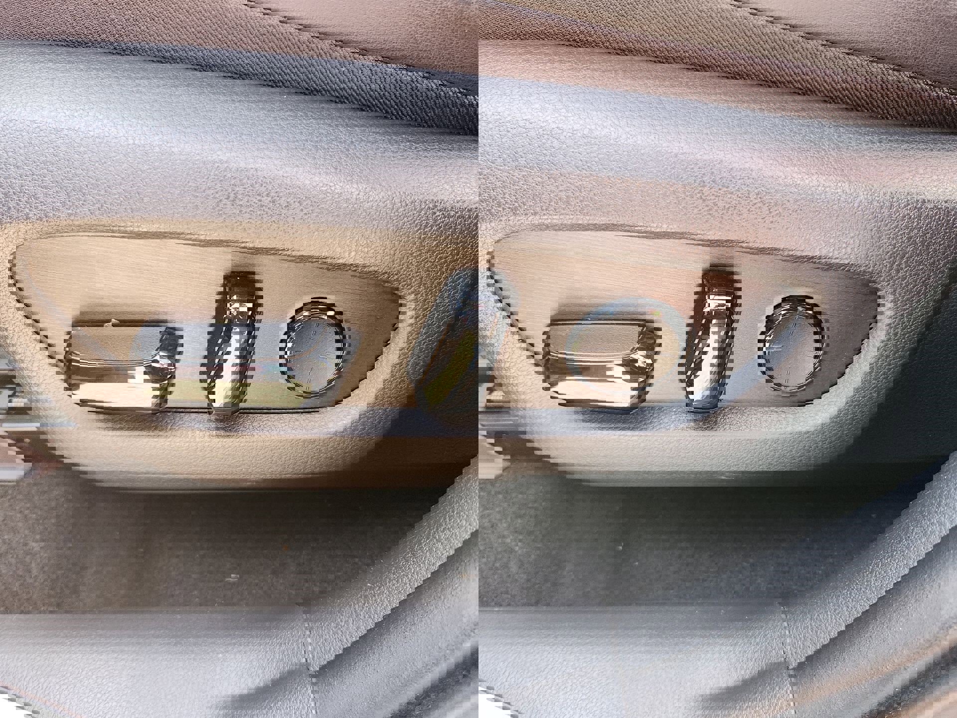 Used 2022 Lexus NX 350h AWD w/ Vision Package image 17