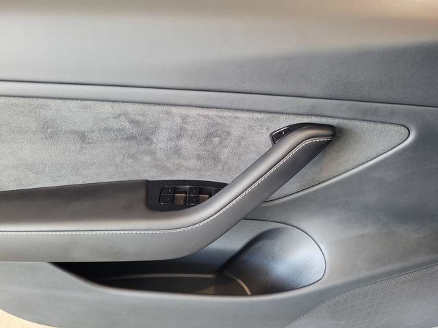Used 2019 Tesla Model 3 Long Range AWD/4WD image 18