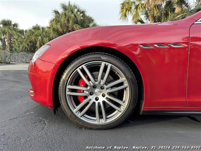 Used 2015 Maserati Ghibli S Q4 AWD/4WD image 7