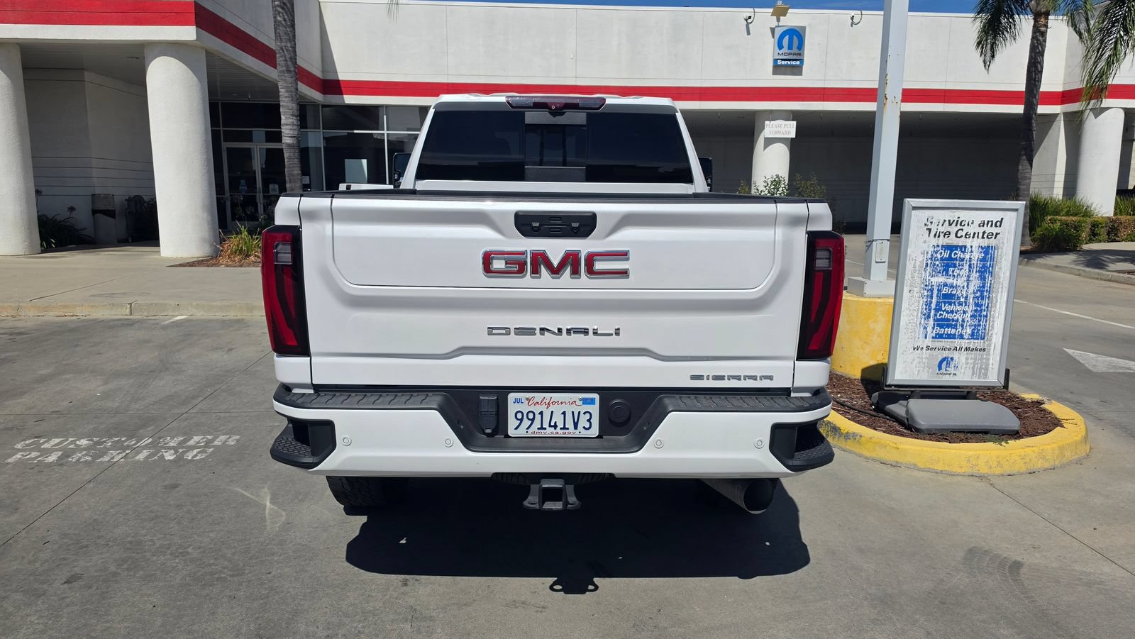 Used 2023 GMC Sierra 1500 Denali w/ Denali Reserve Package AWD/4WD image 5