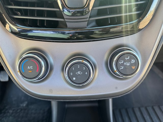 Used 2021 Chevrolet Spark LS FWD image 23