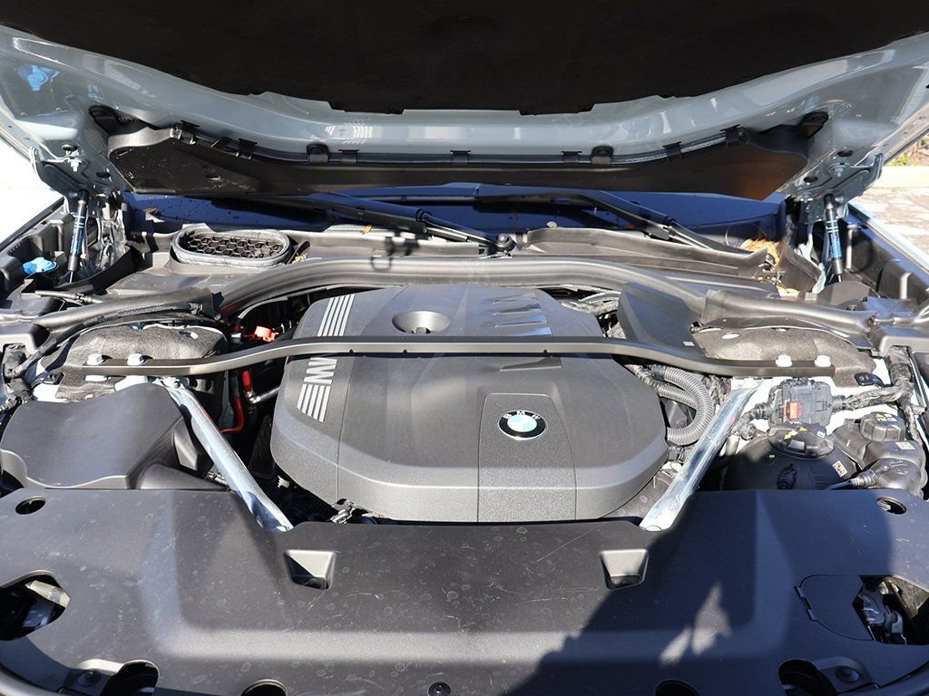 Used 2023 BMW 740i RWD image 22