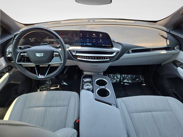 Certified 2024 Cadillac Lyriq Sport RWD image 9